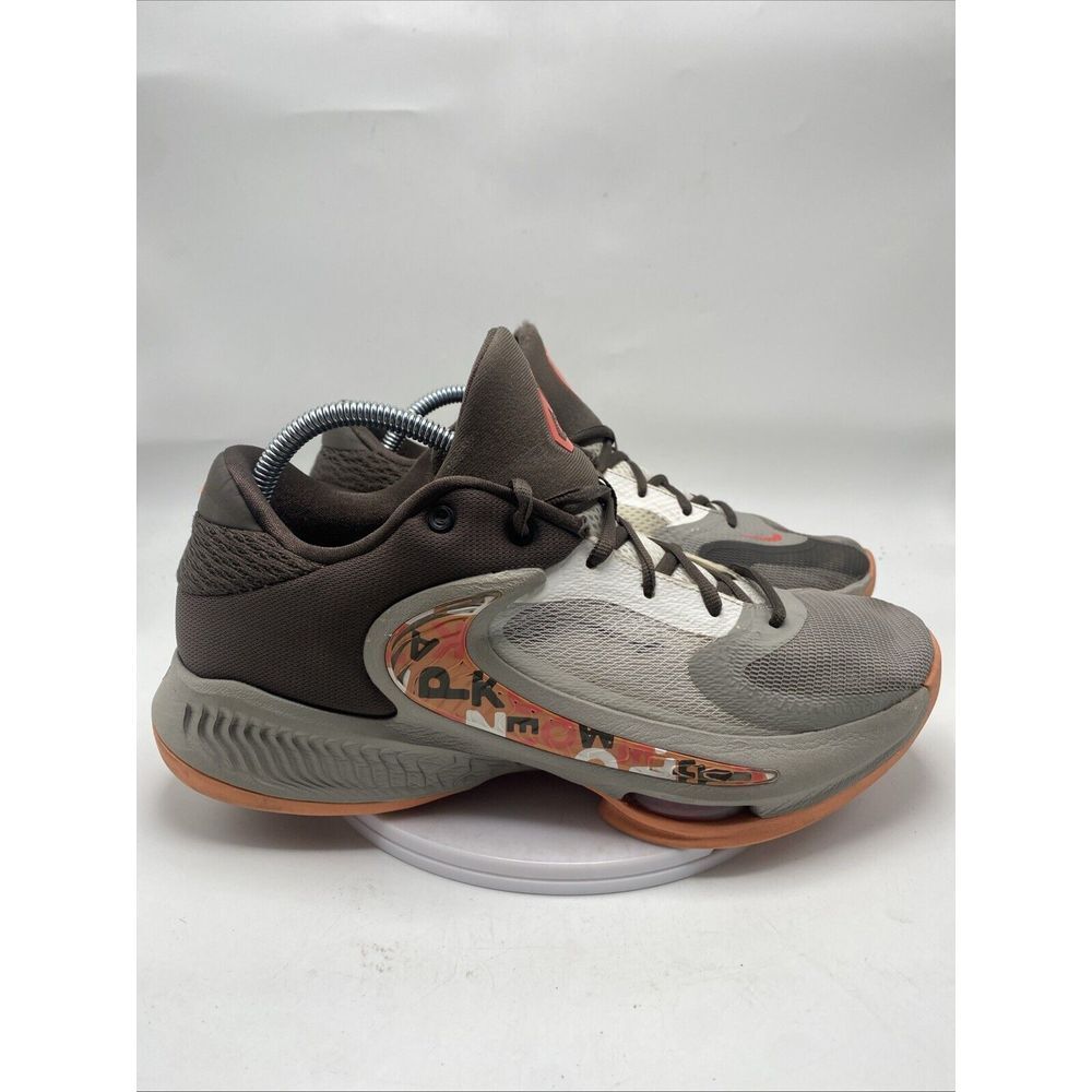 Nike Zoom Freak 4 Men Size 9.5 Gray Orange Letter Bros Basketball Shoes 3740